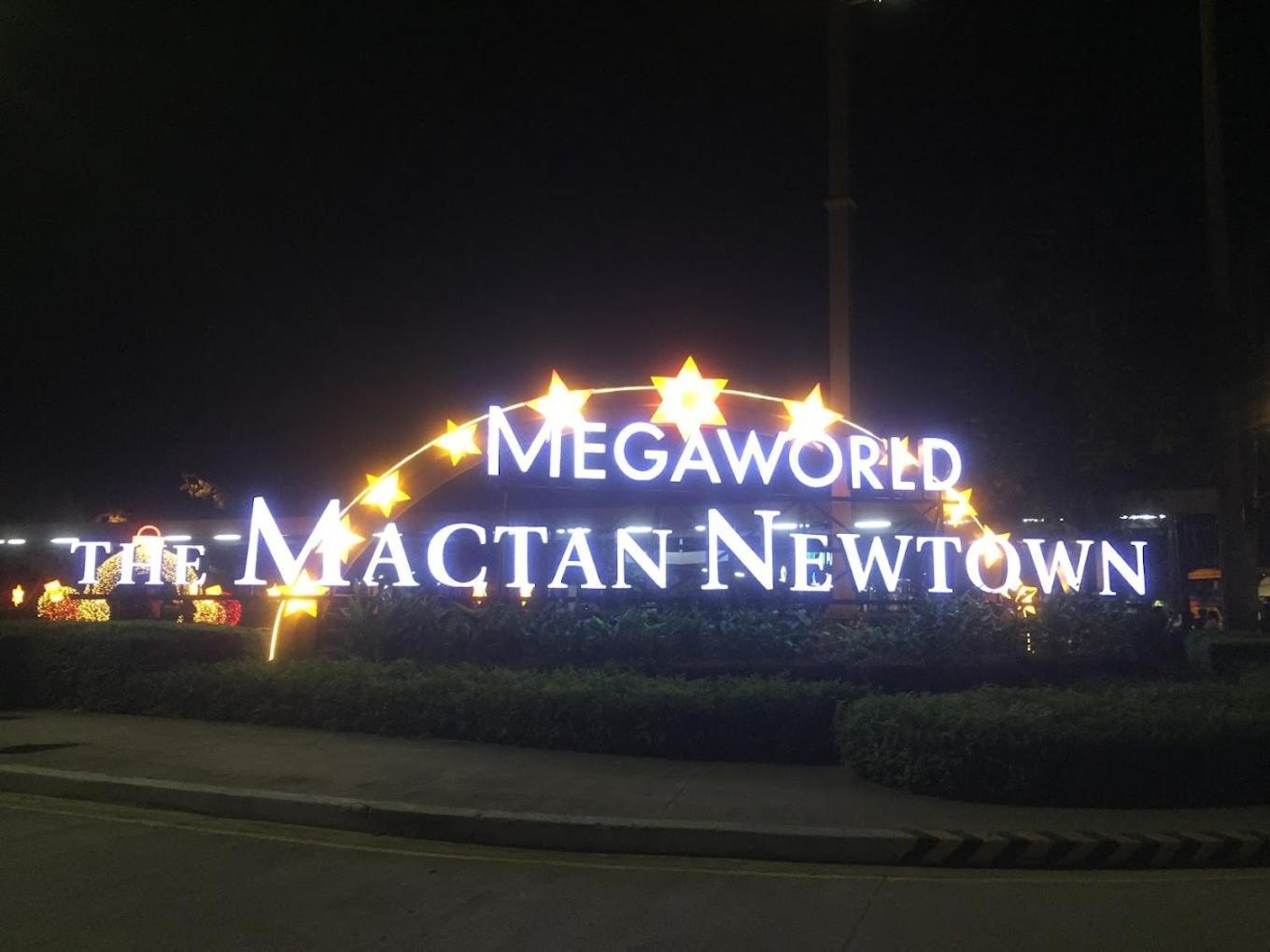 Mactan Newtown 8 Boulevard Deluxe Punta Engaño Eksteriør billede